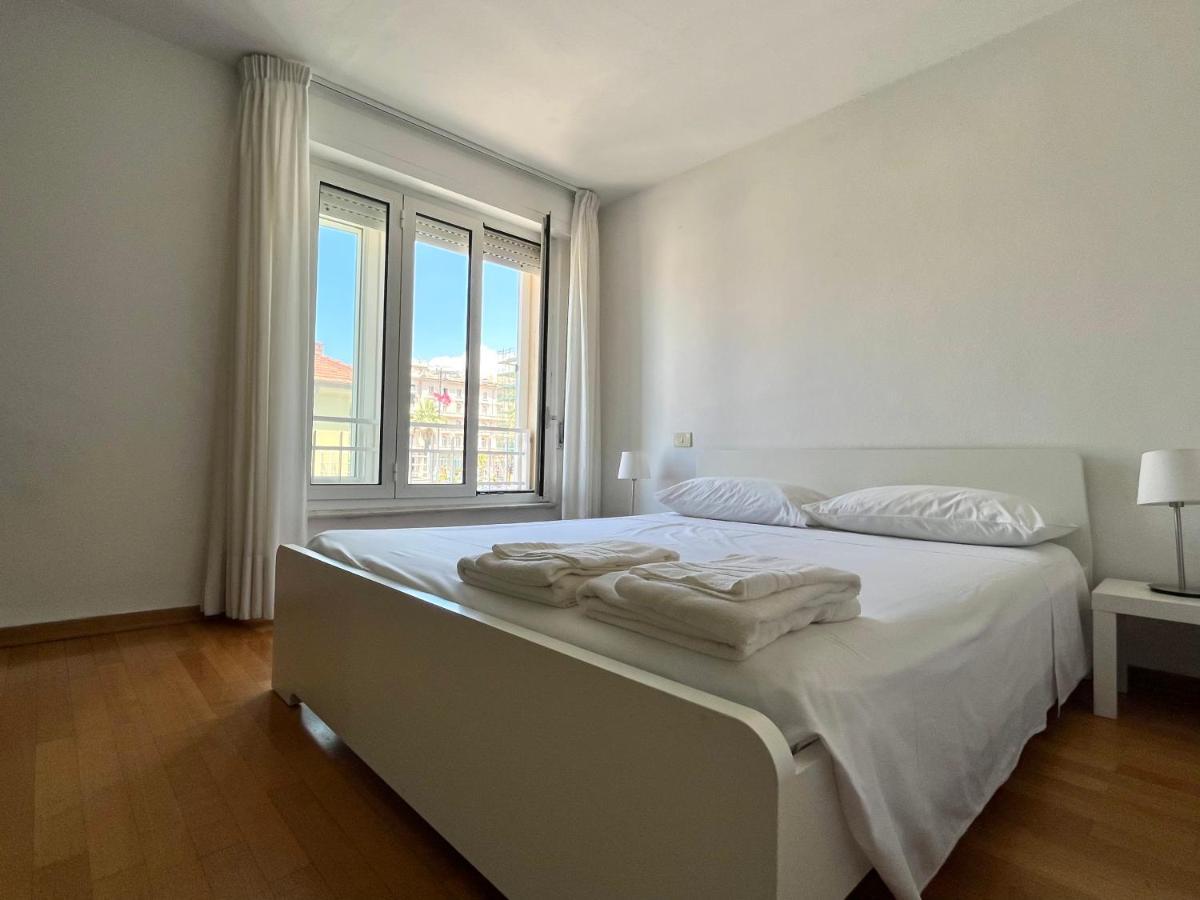 Amamare Apartments В'яреджо Екстер'єр фото